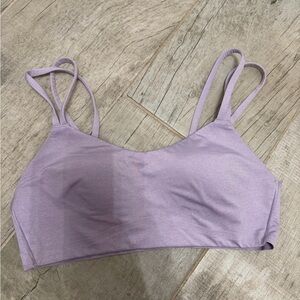 Lululemon like a cloud bra